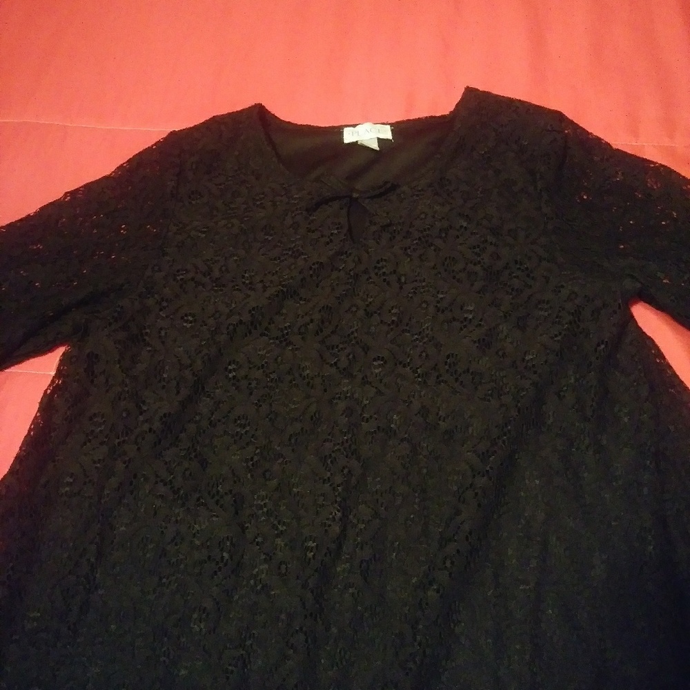 Dress - Picture 3 of 3